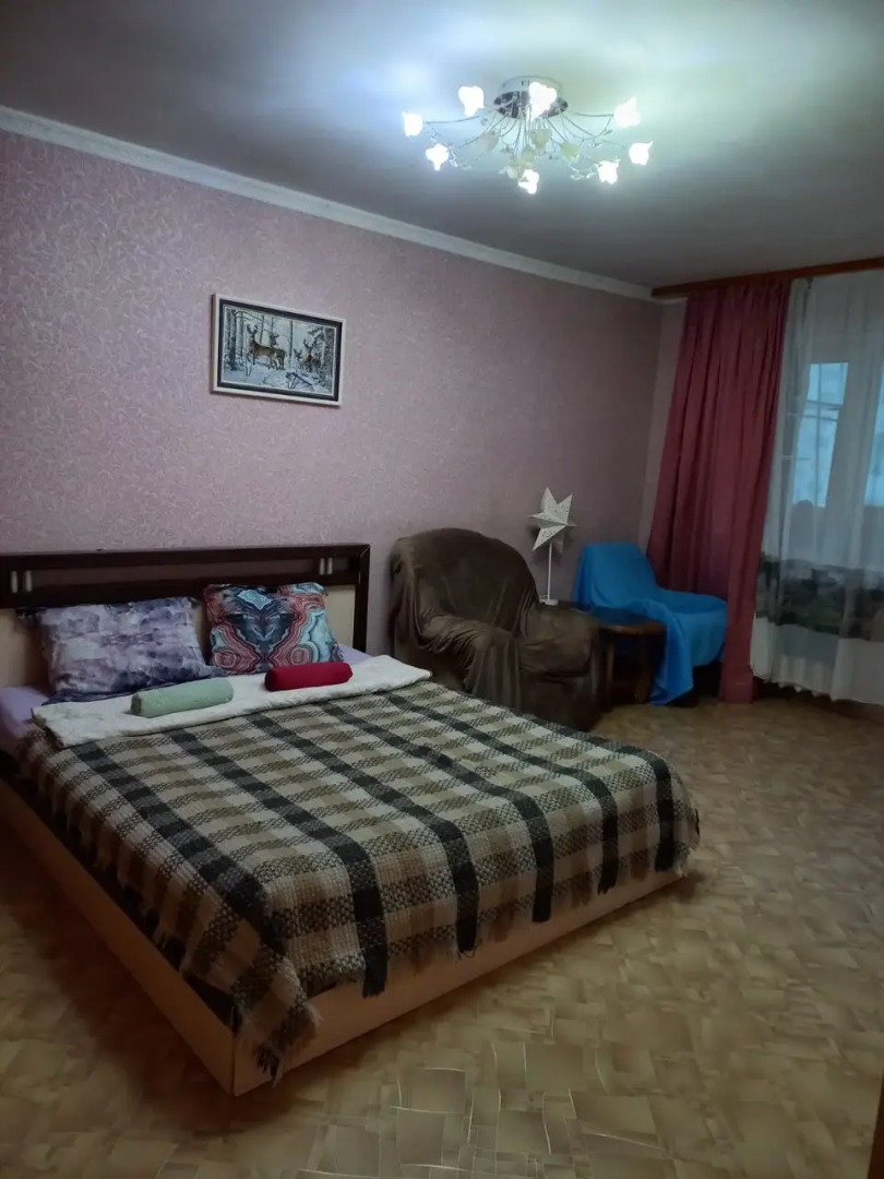 Апартаменты на Есенина 12а