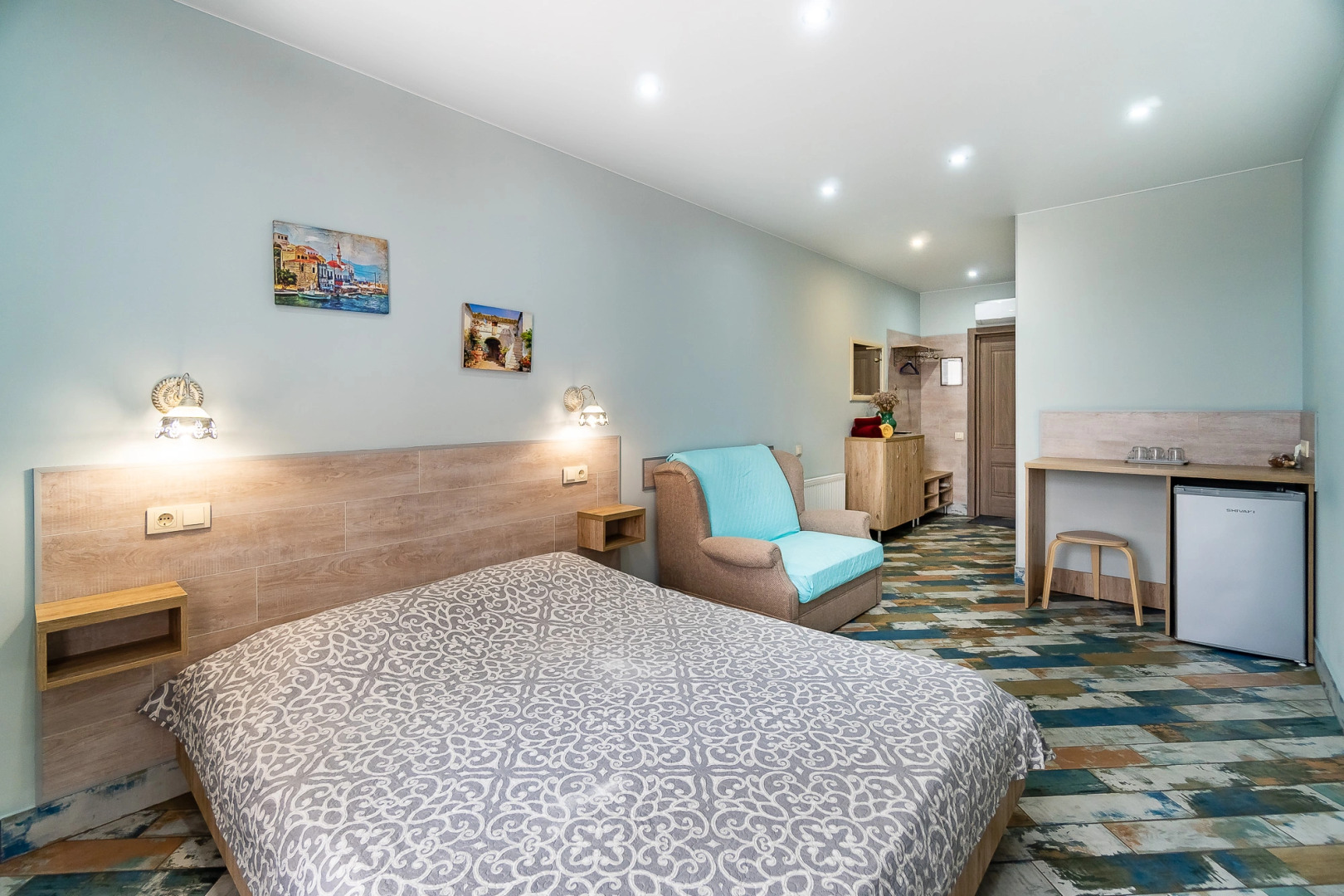 Отель Рахиль