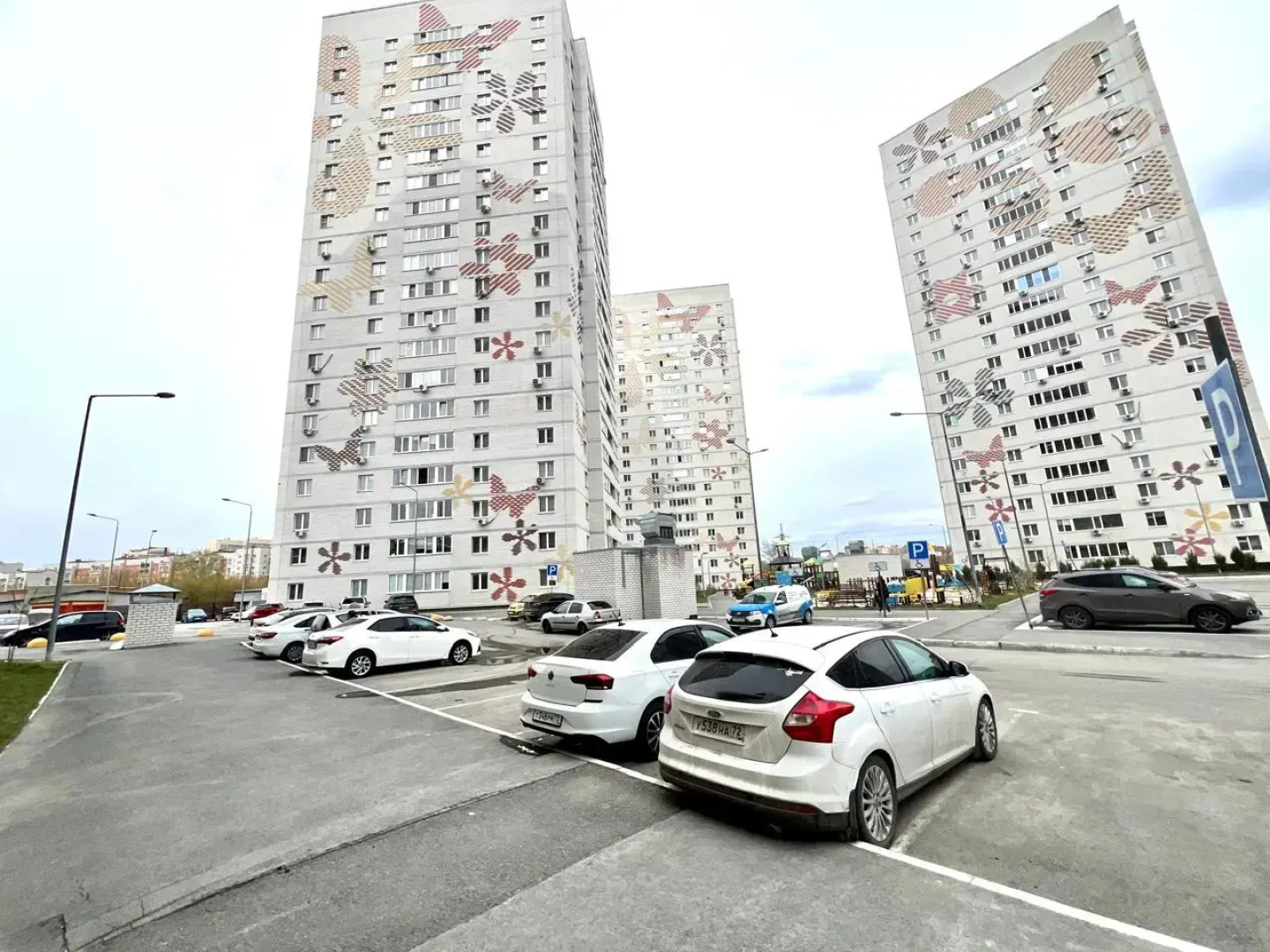 Апартаменты Подснежник с захватывающим видом из окна