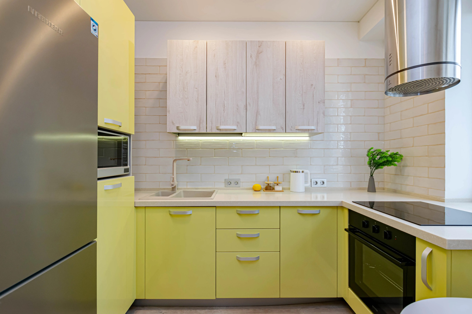 Квартира Cosmos Apart Двухкомнатная Уютная Квартира с Балконом