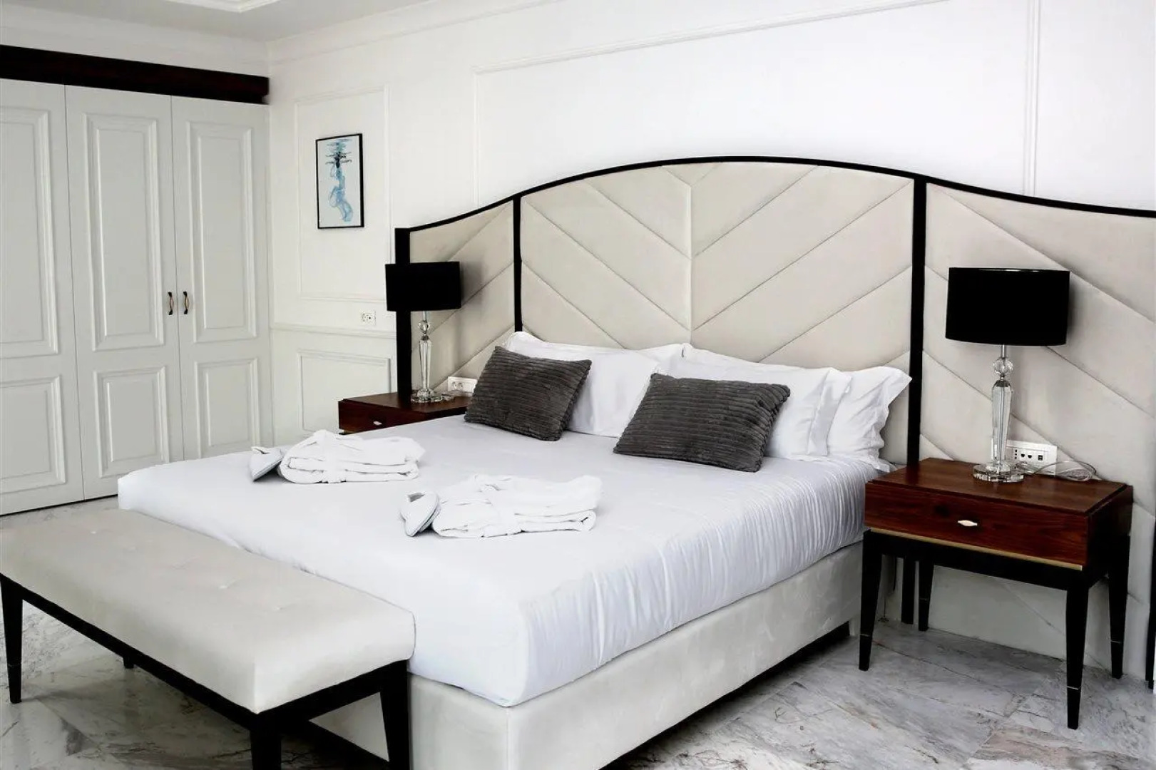 Отель Iberostar Slavija