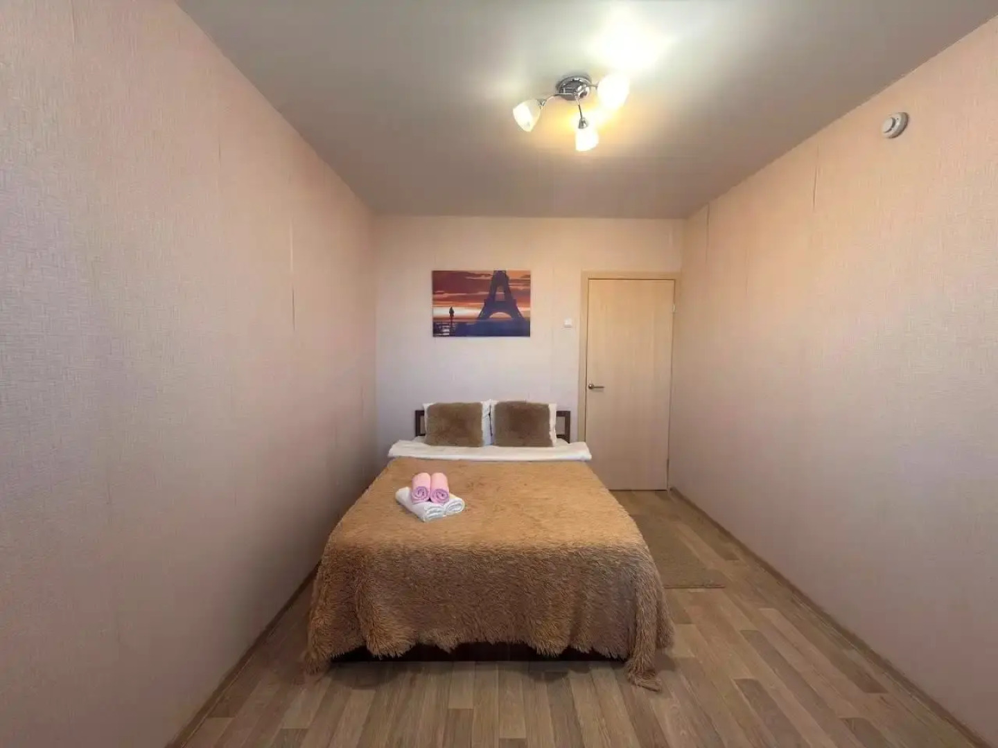 Квартира GoldApart Академика Макеева 20