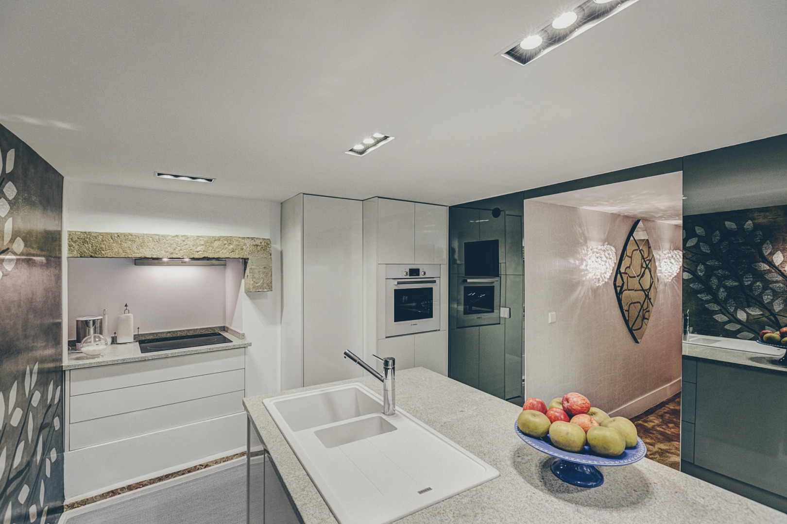 Deco Gem Bica Luxury Apartment