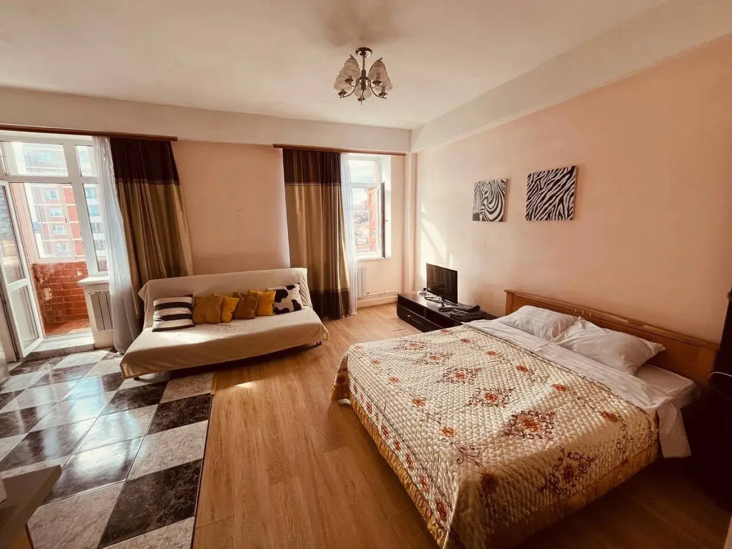 Квартира на Дальневосточной 120