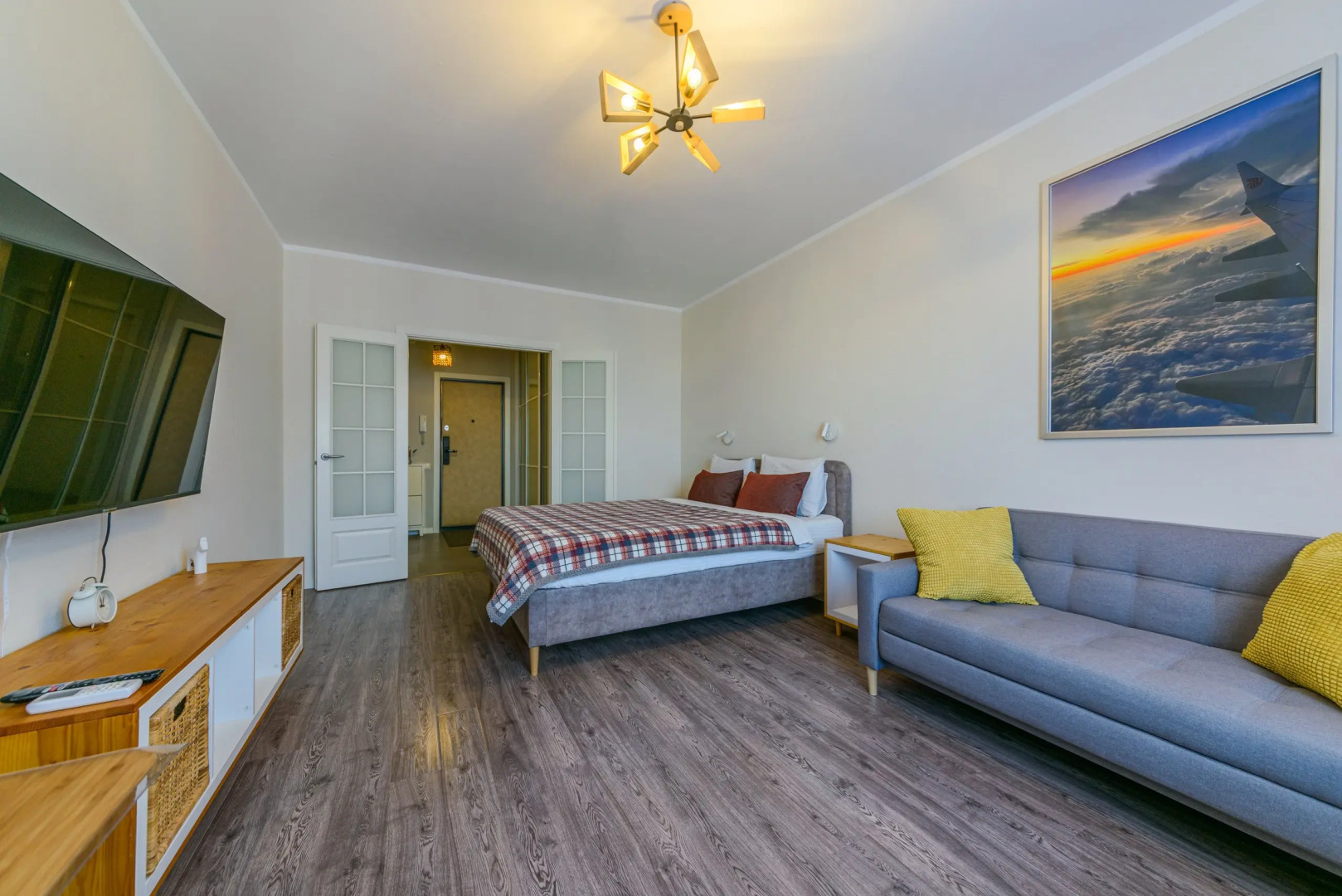 Квартира AtHome Apartments Аэродромная