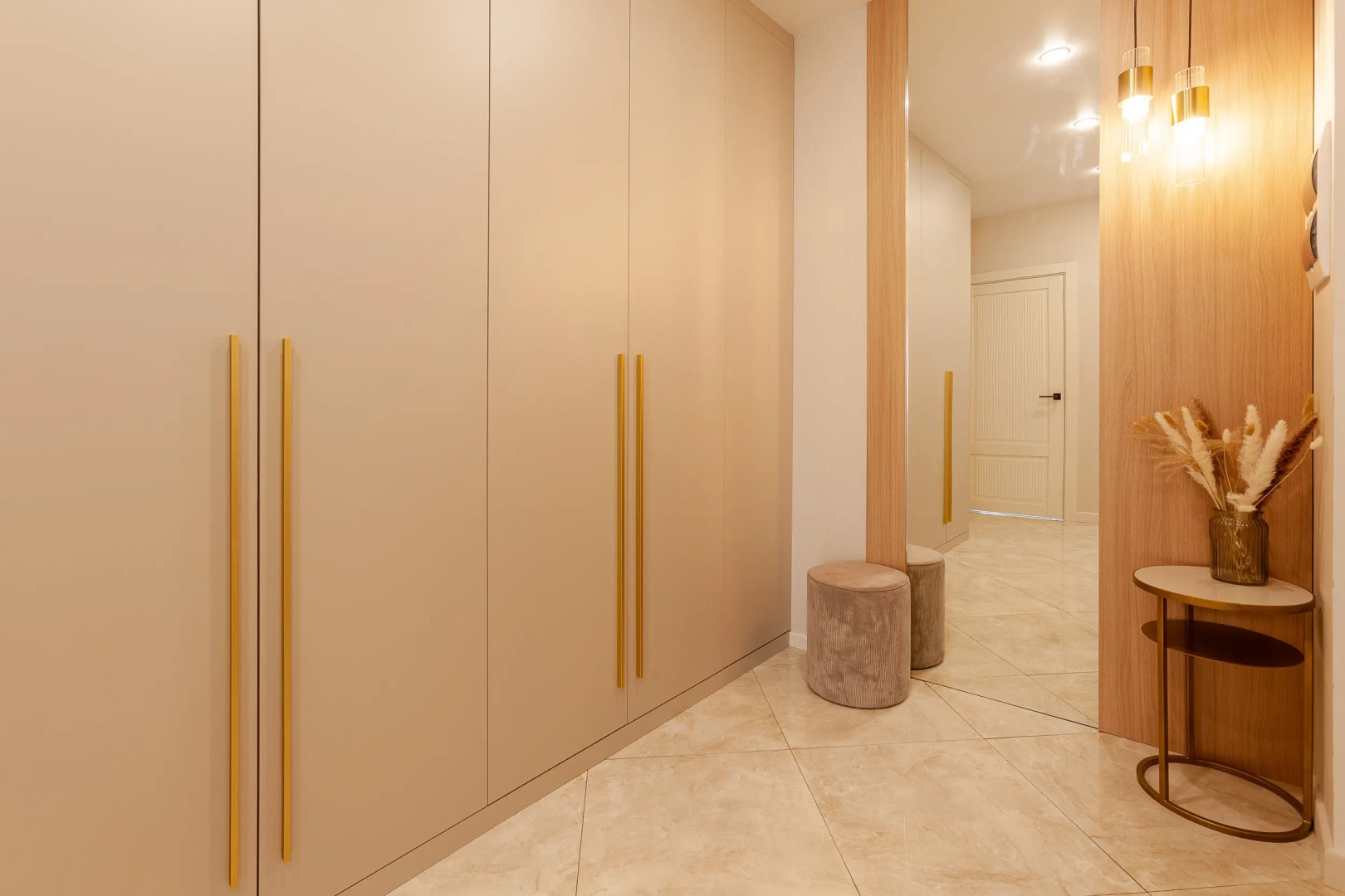 Квартира Stylish Apartments