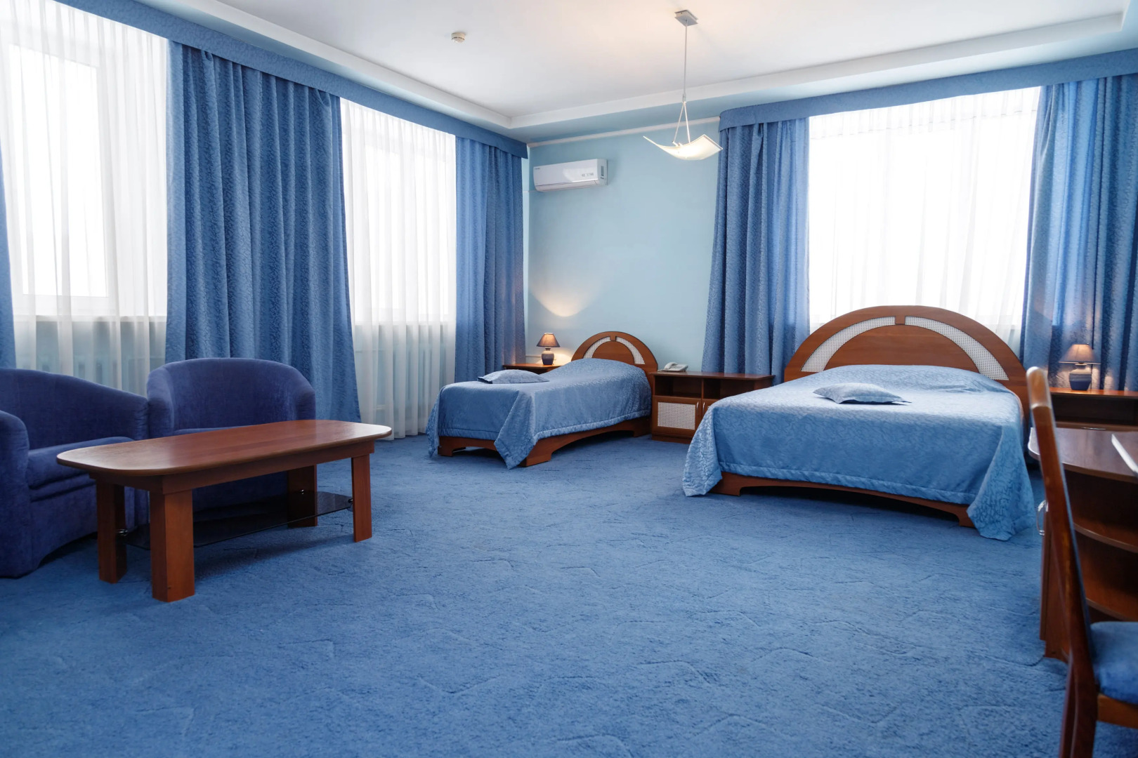 Гостиничный Комплекс SV