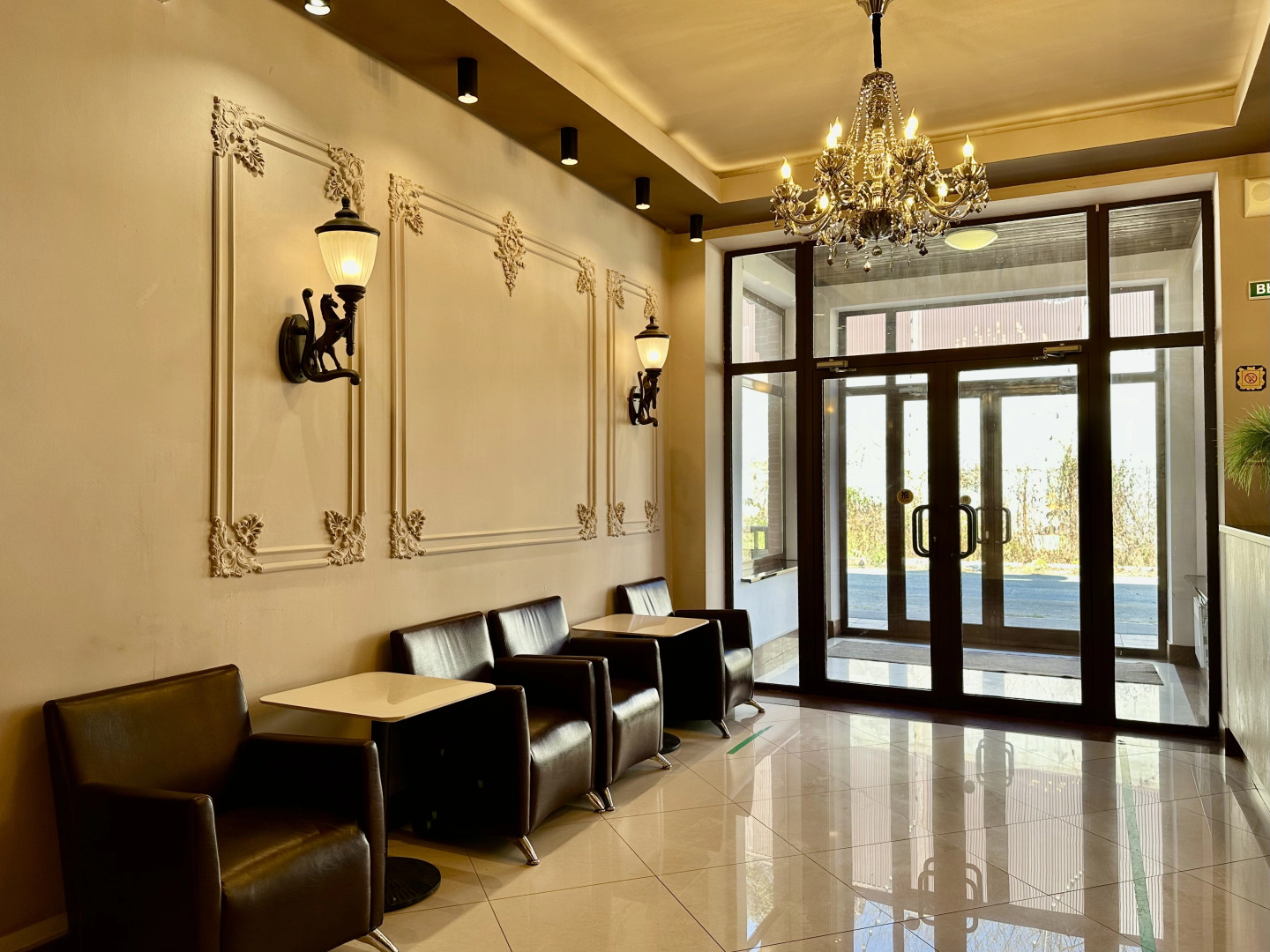 Отель Аллюр