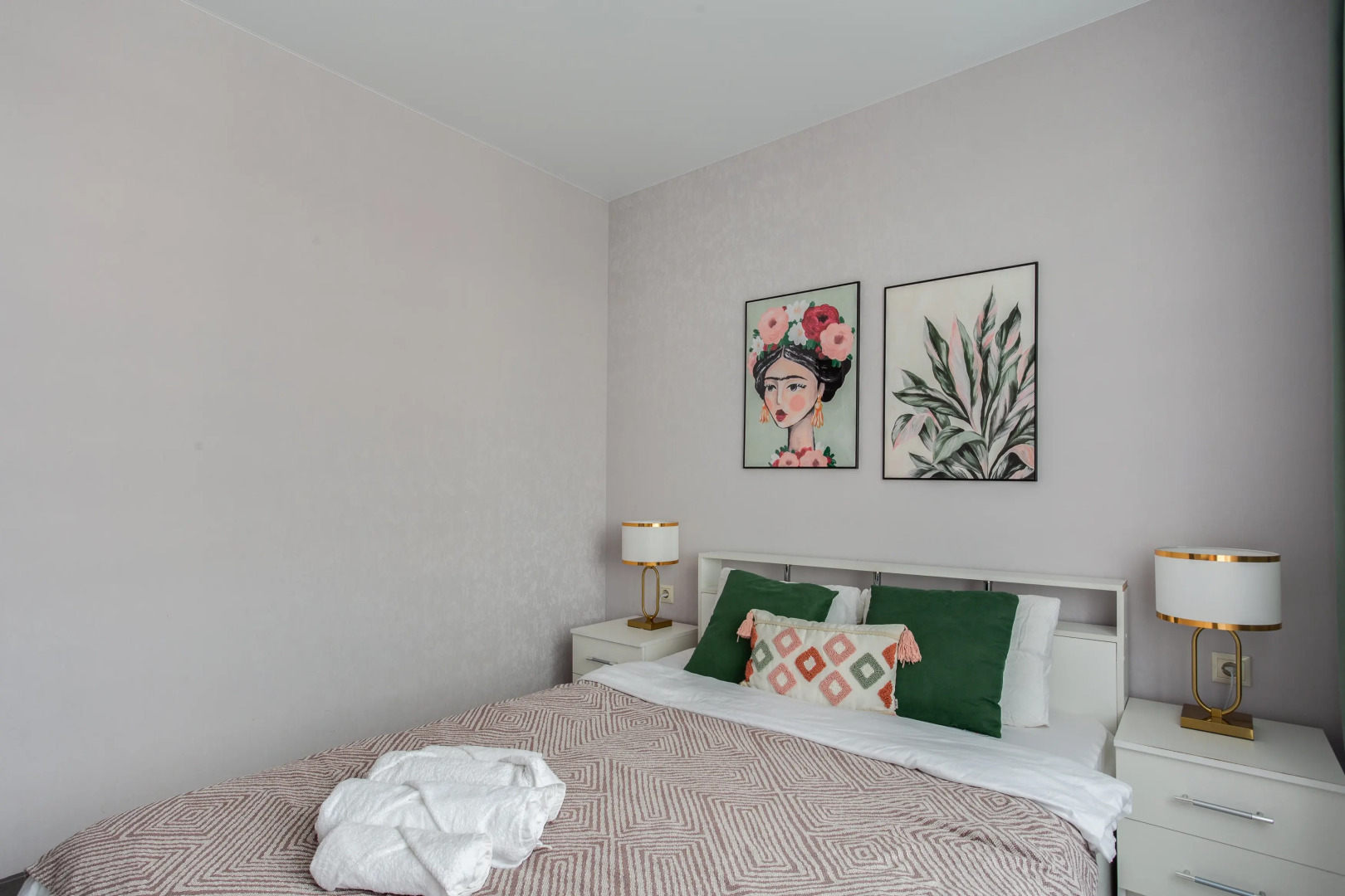 Апартаменты на Солнечной д.2