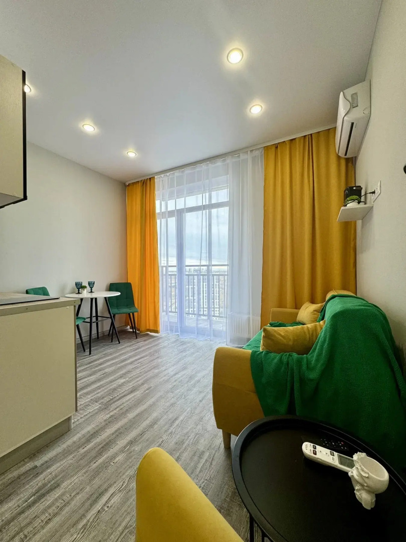 Апартаменты для Двоих с Кинопроектором