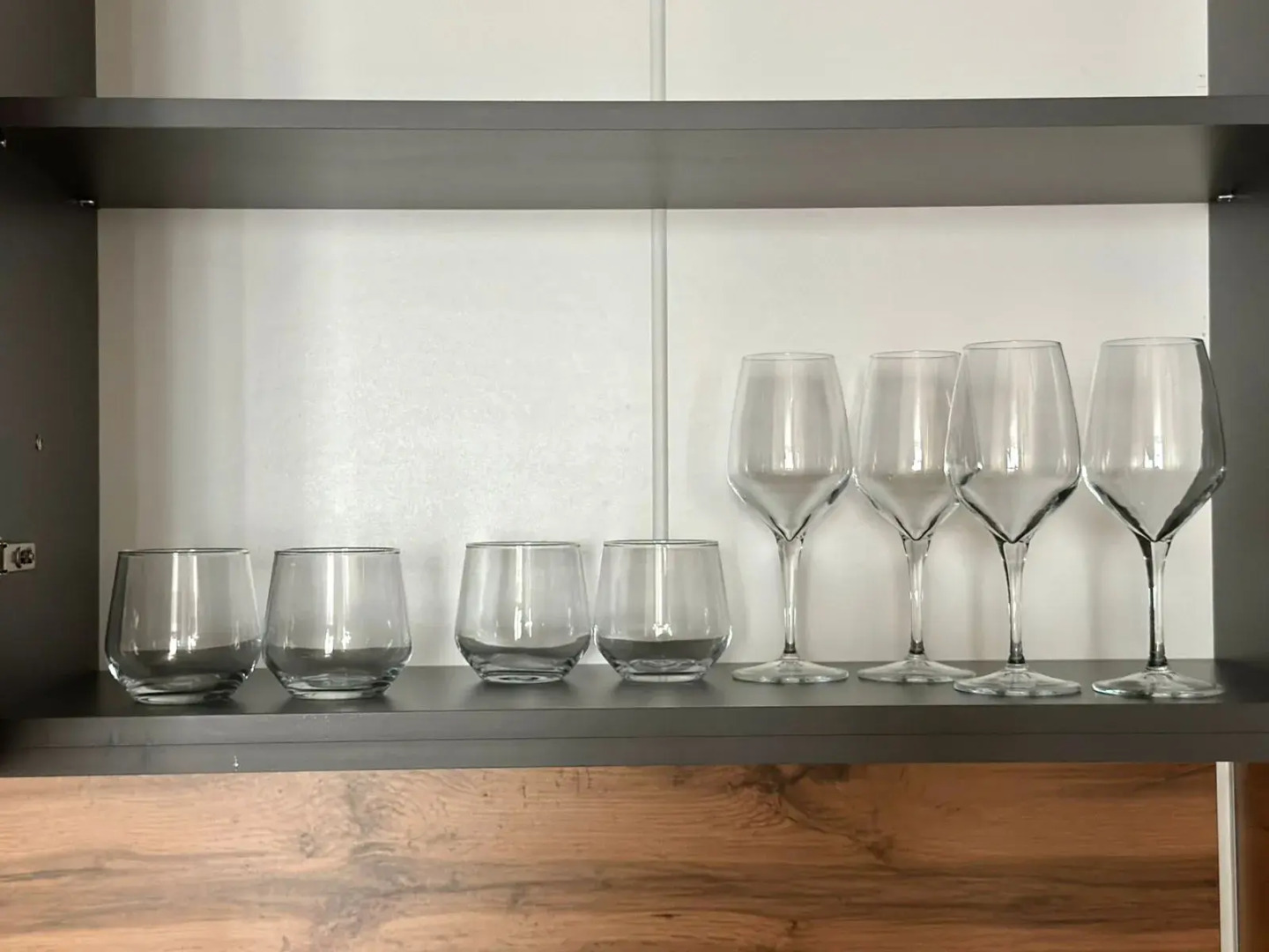 Квартира Премьер Апарт на Татьяны Барамзиной 38