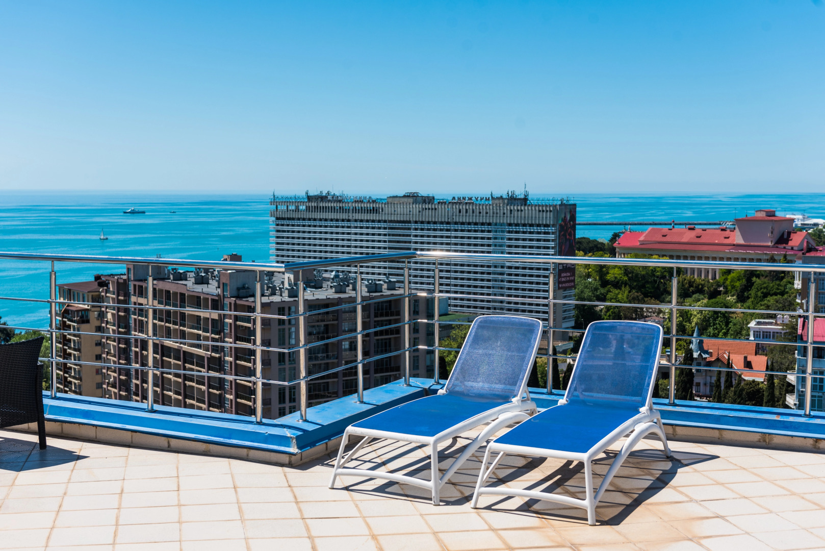 Вилла пентхаус с бассейном