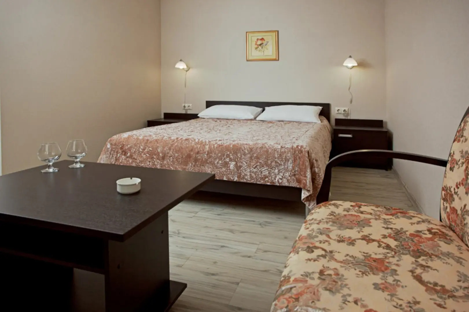 Меблированные комнаты Апартель на Мира