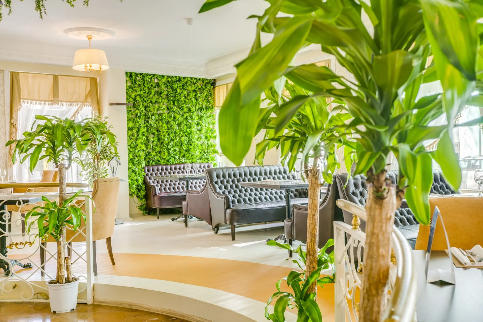 Отель Садовническая