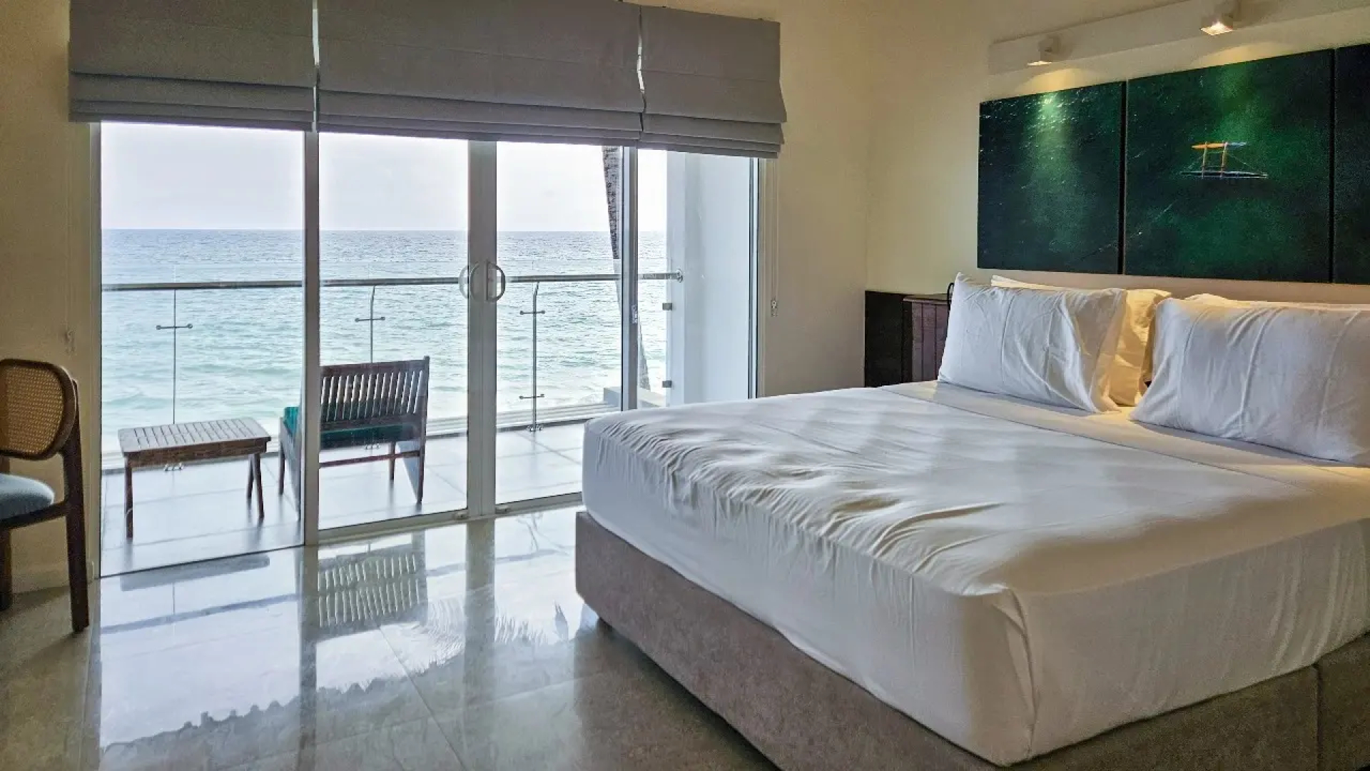 Курортный отель South Beach