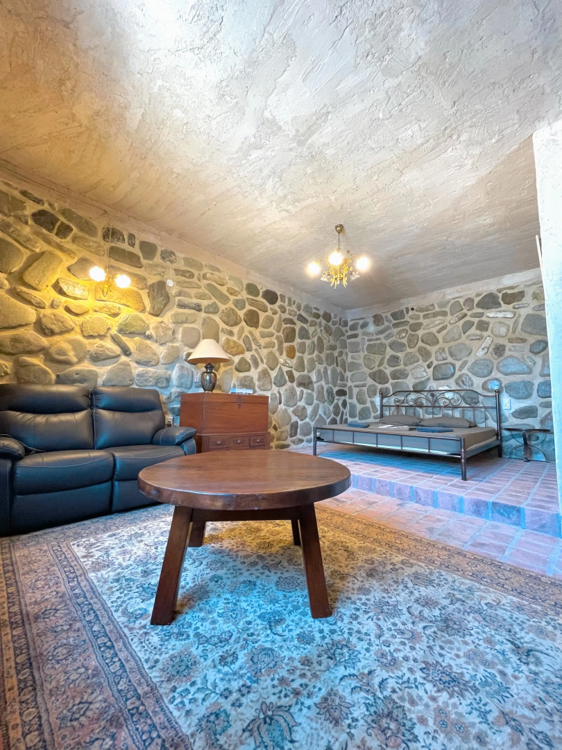 Отель Сhateau white flags