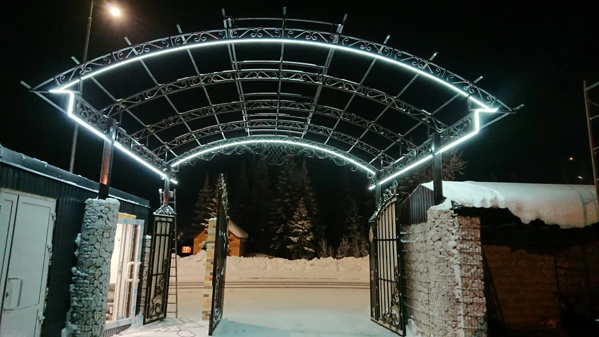 Частный дом Золотой вензель