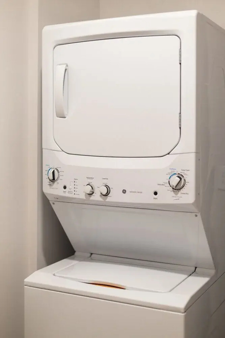 Апартаменты Spectacular Apartments by BCA Furnished