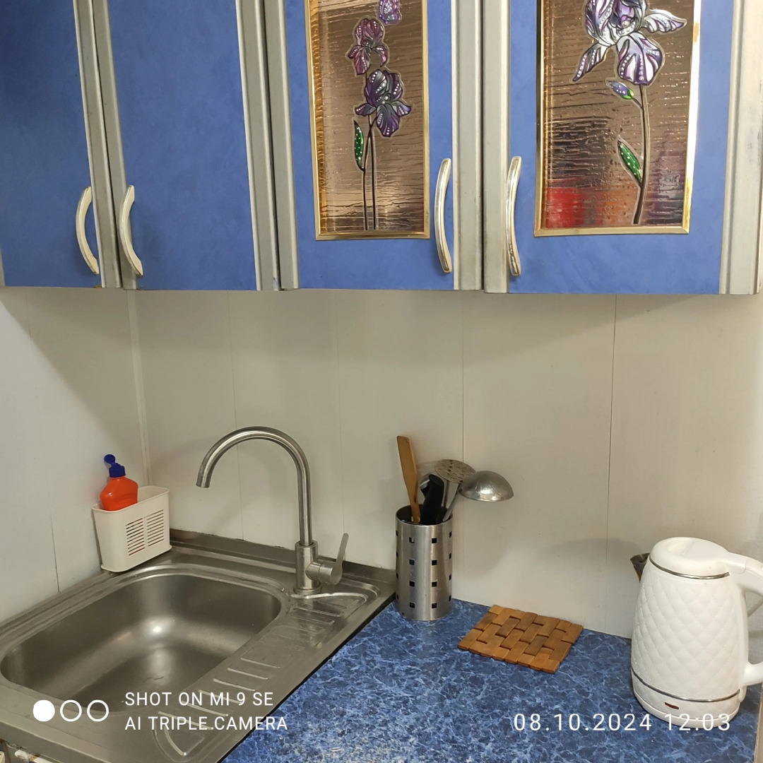 Частный дом в центре города у моря с садиком + мангал, парковка