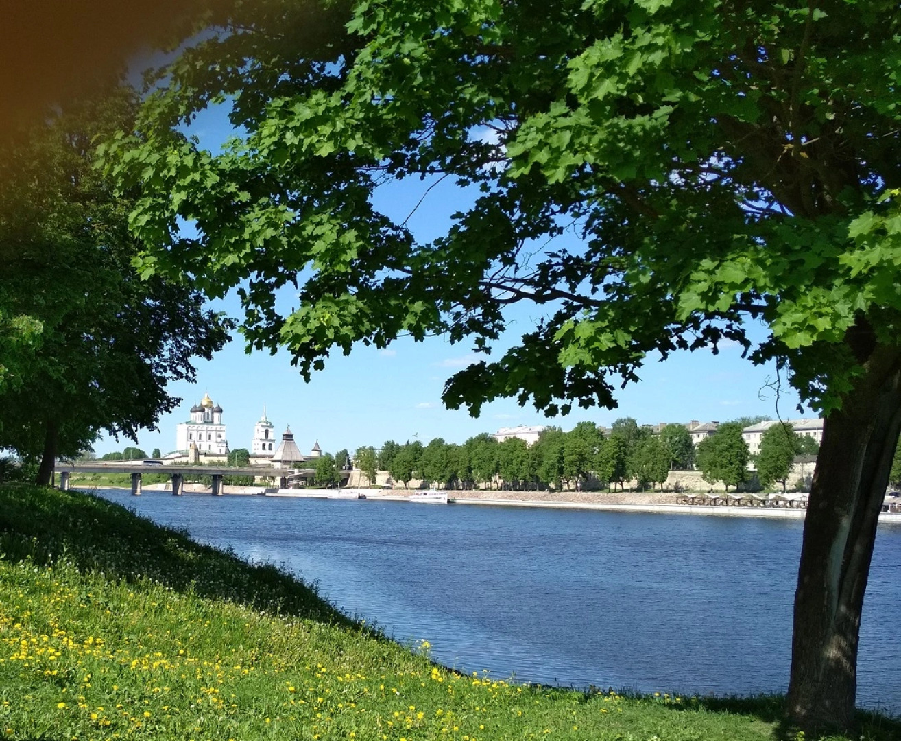 Отель Фаворит