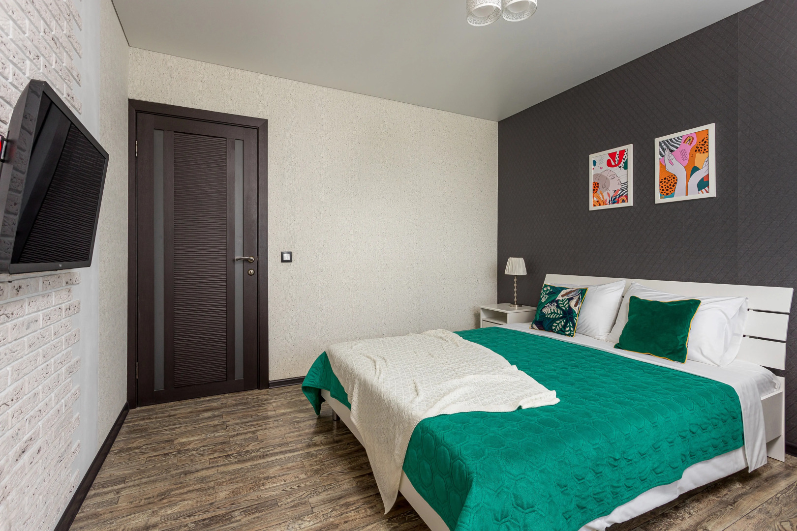 Апартаменты двухкомнатные недалеко от центра и парка