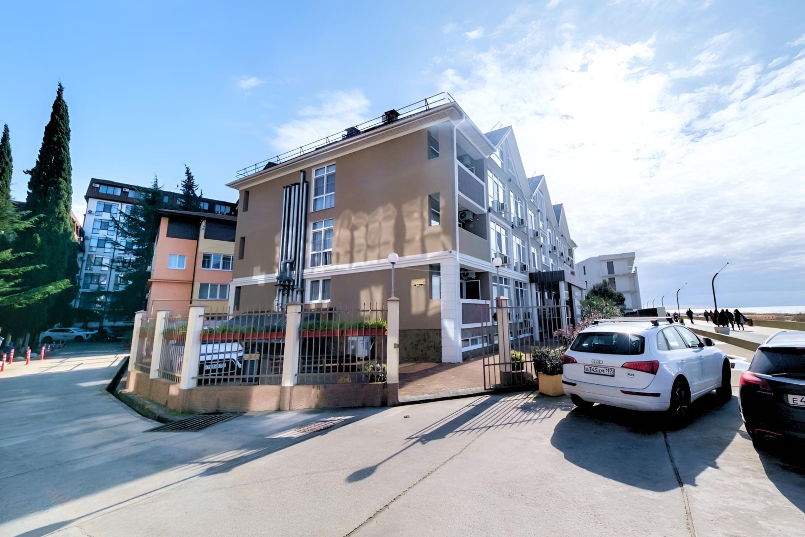 Апартаменты 3х Комнатные на 1ой Береговой Линии в Сириусе