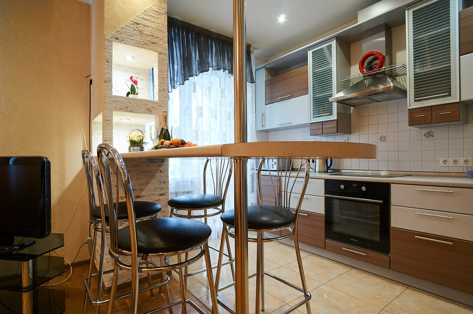 Апартаменты Studio Delux 70 Let Oktyabrya