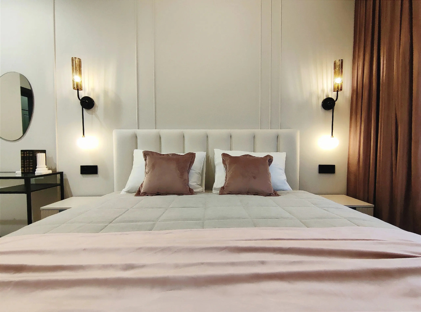 Апартаменты Элегантные Двухкомнатные в Амалиенау