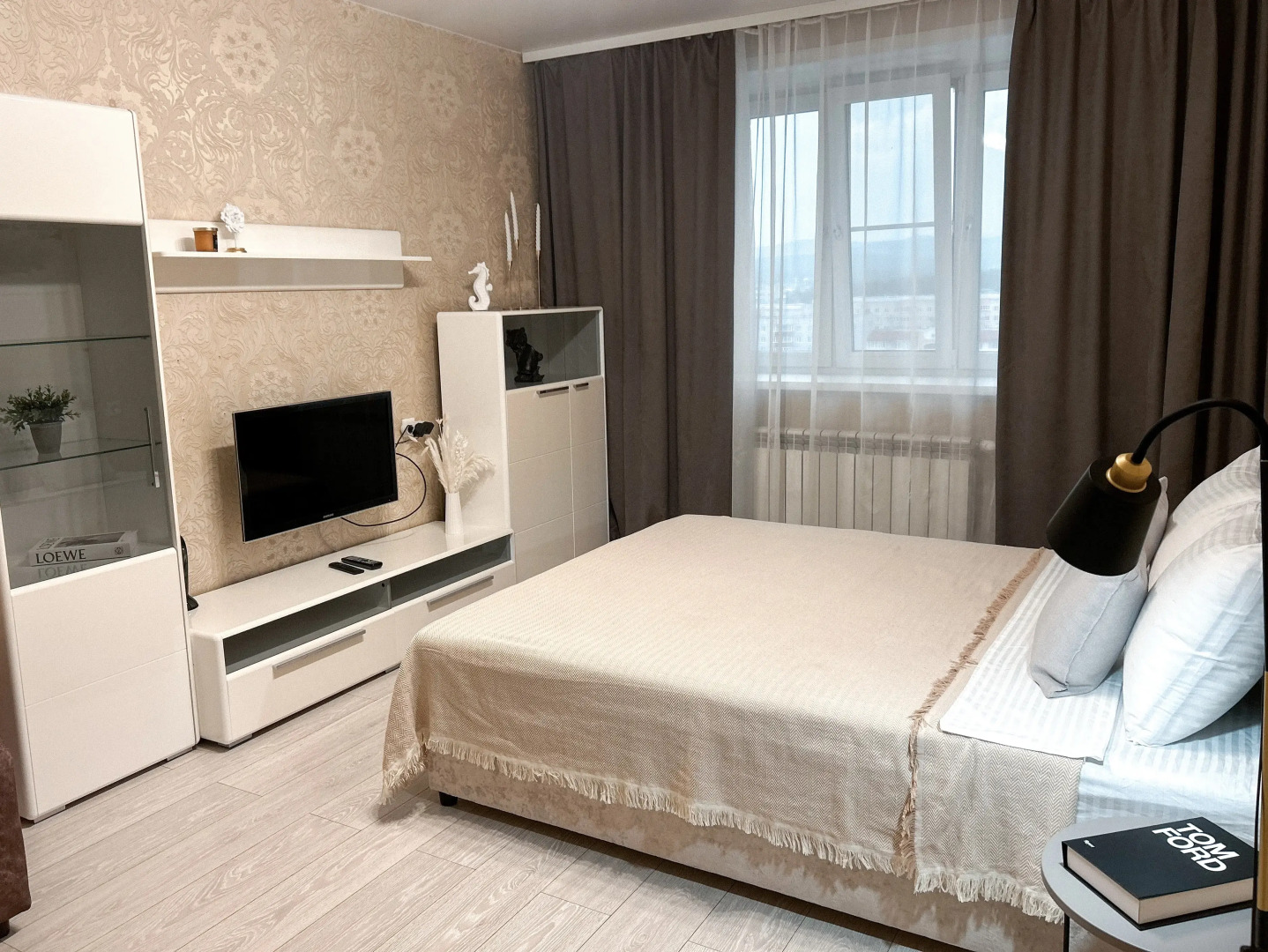 Квартира от компании День Ночь Царский 8