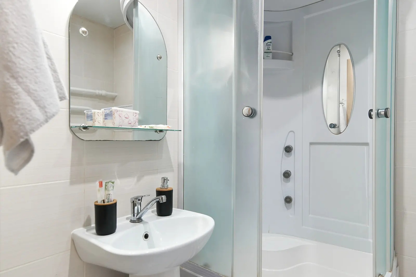 Апартаменты на Немиге Улица Романовская Слобода 26