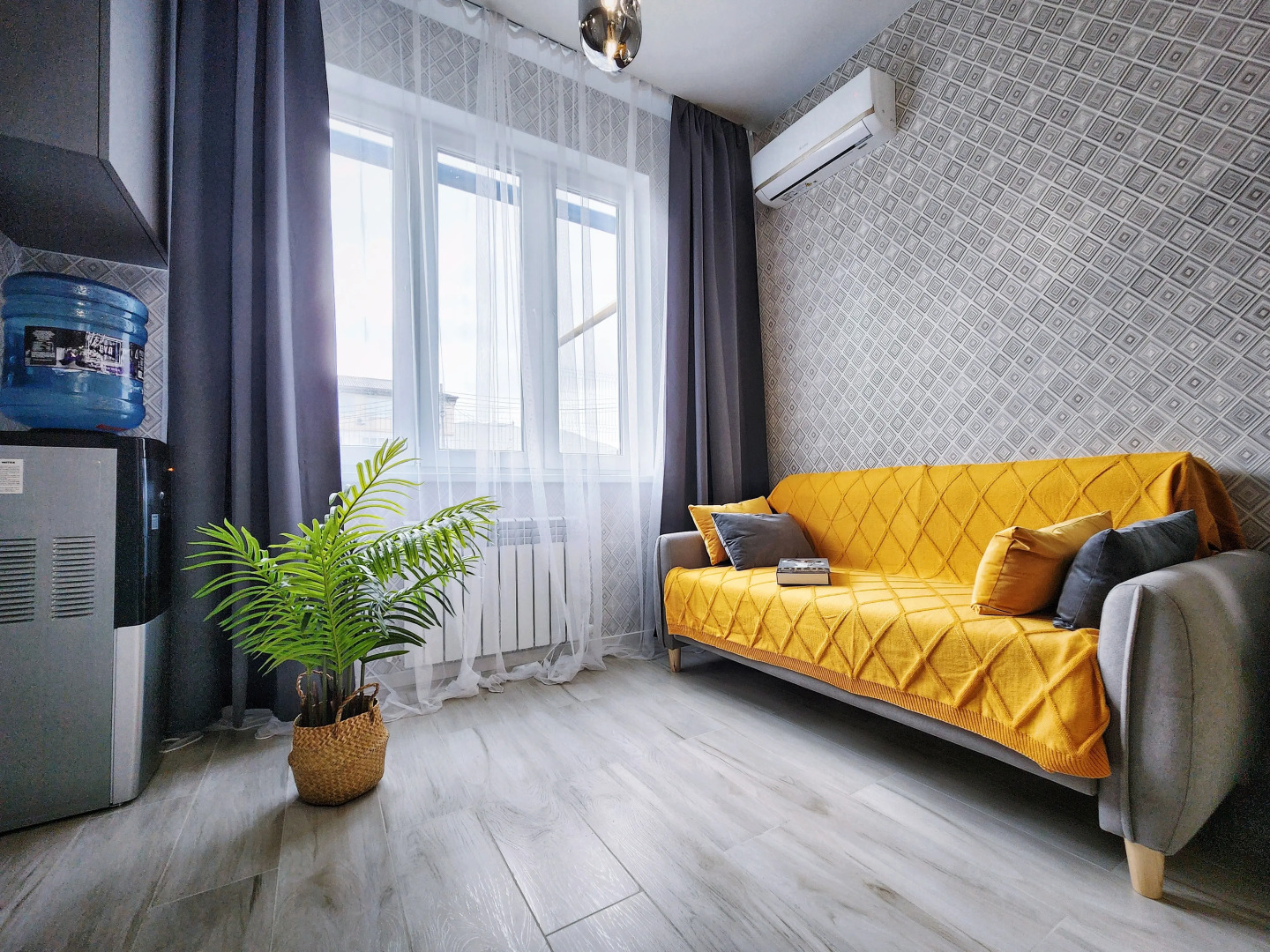 Квартира Уютная на улице Сергея Борзенко