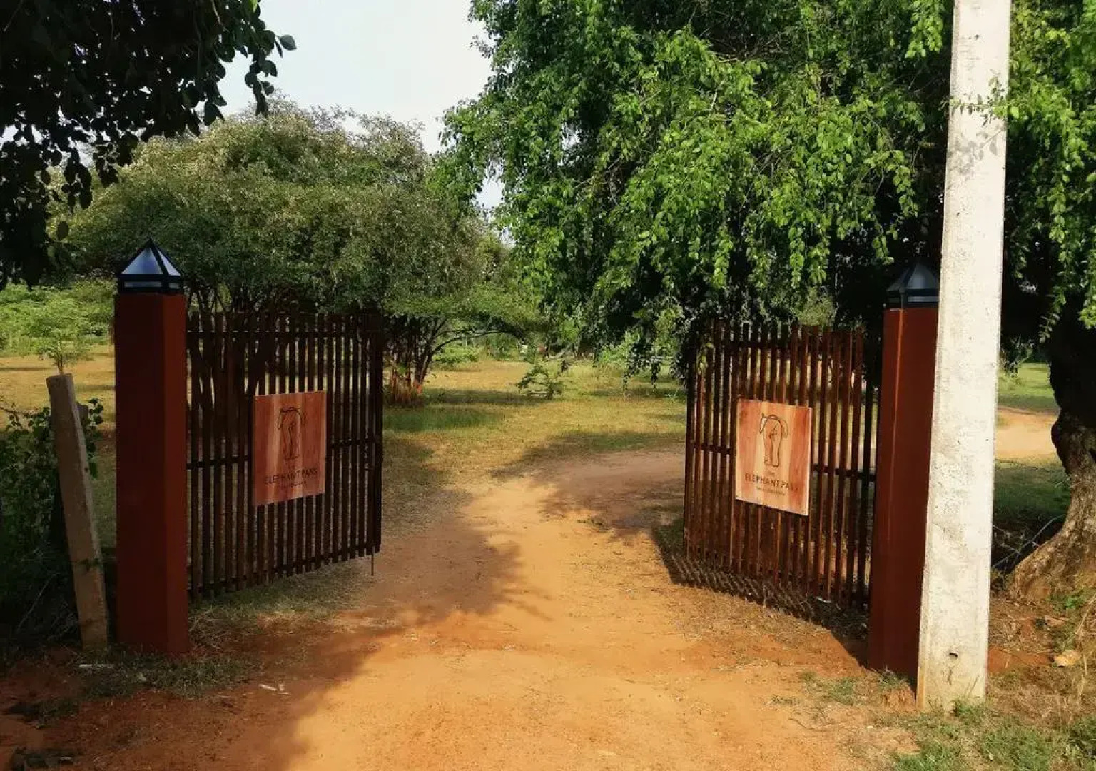 Отель Elephant Pass