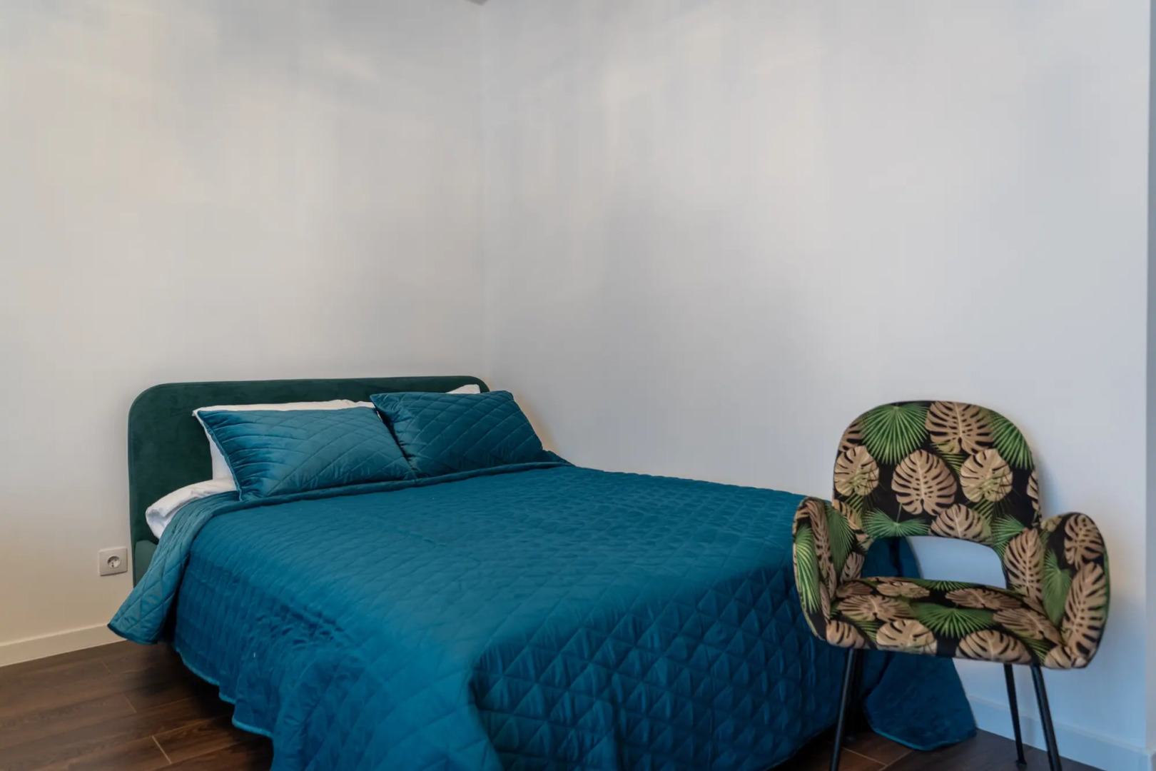 Апартаменты VKOMFORTE на улице Парфеновская