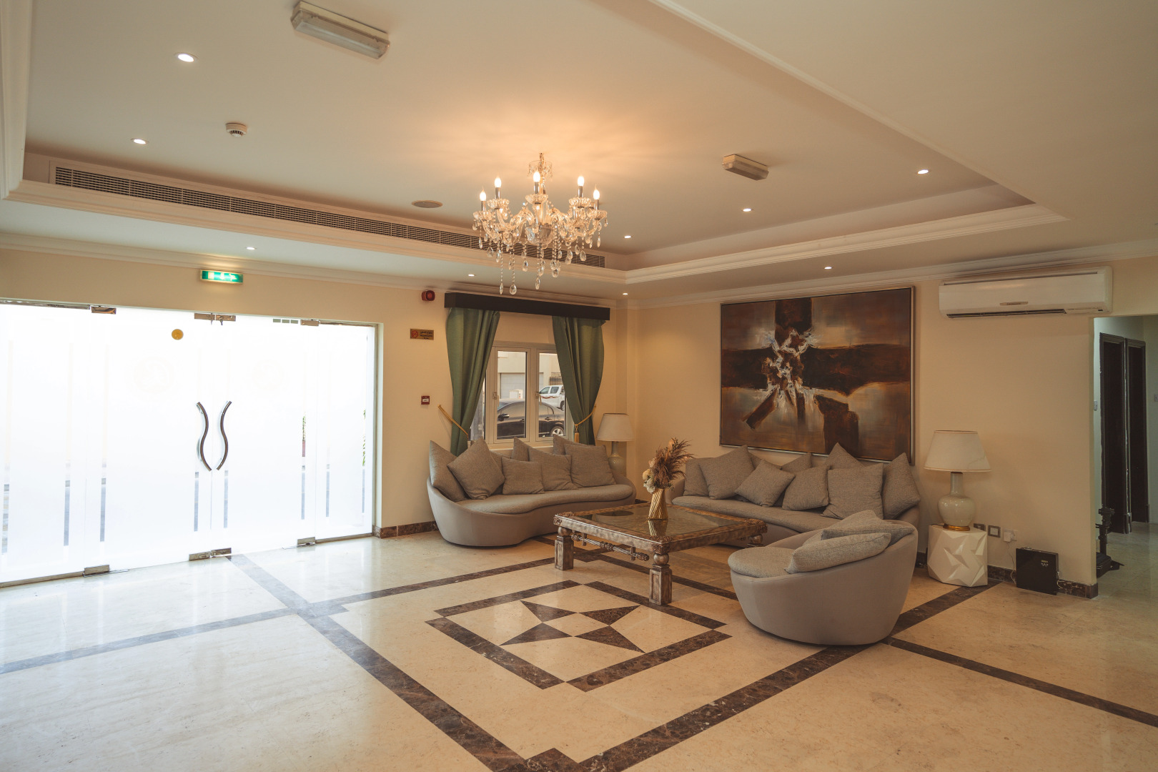 Отель Royal prestige