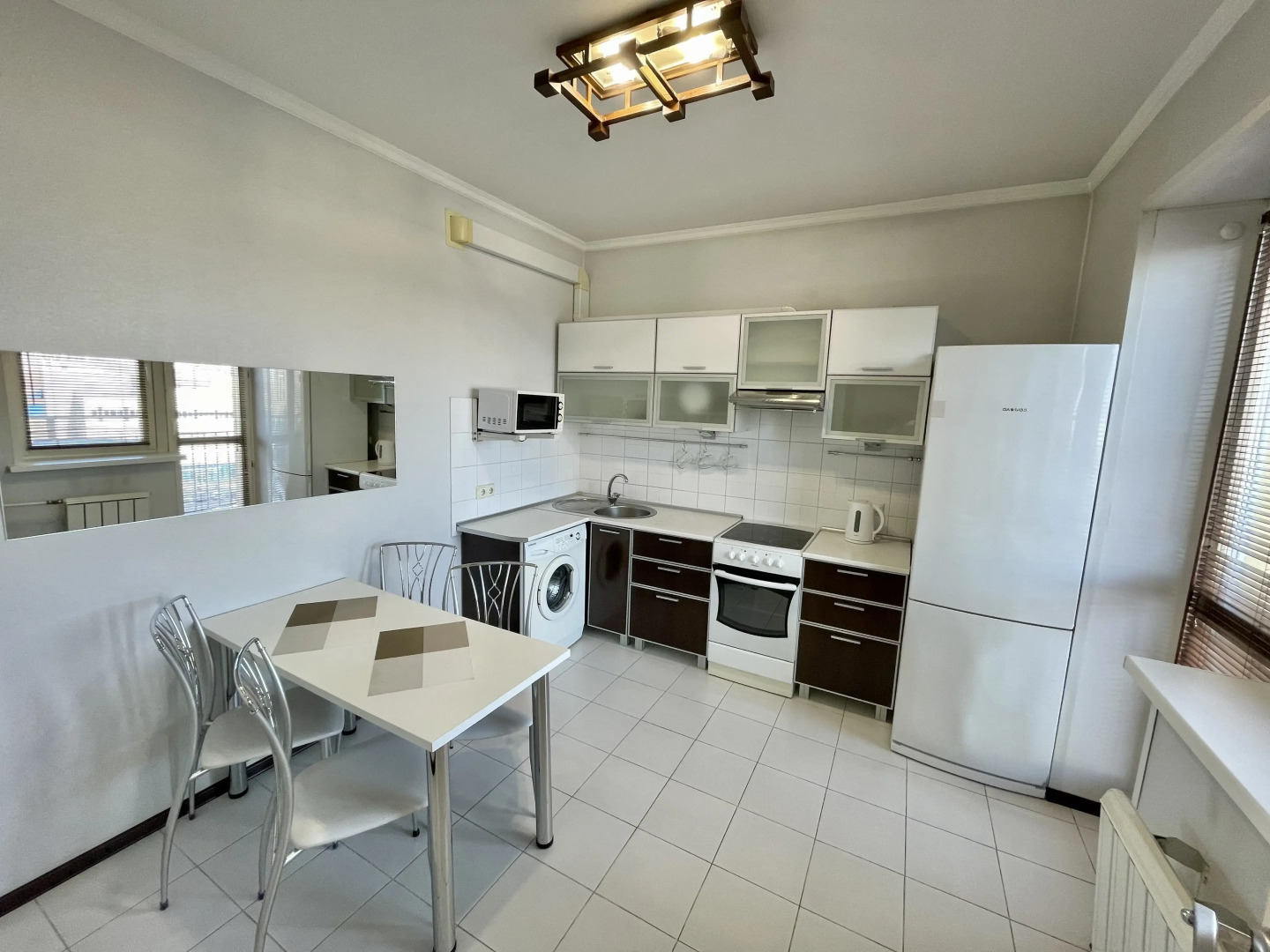 Апартаменты Авиаторов 23