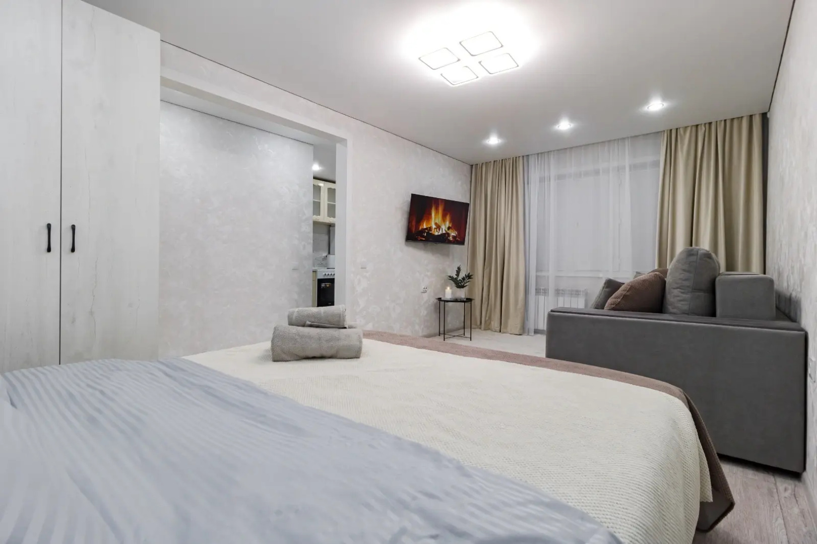 Апартаменты С новым ремонтом в центре