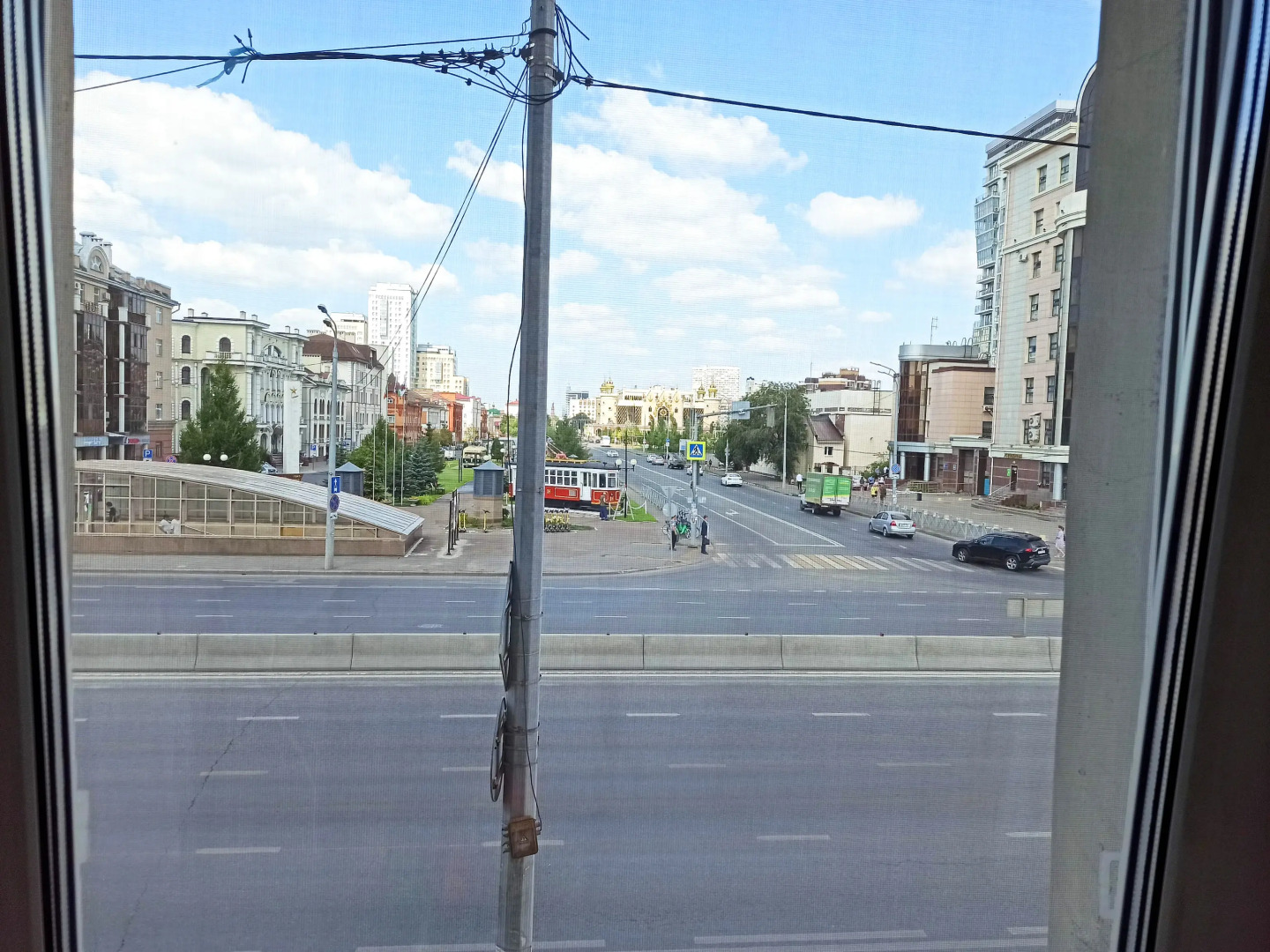 Студия 1 Тат Хаус на улице Нурсултана Назарбаева 9 в центре города у станции метро