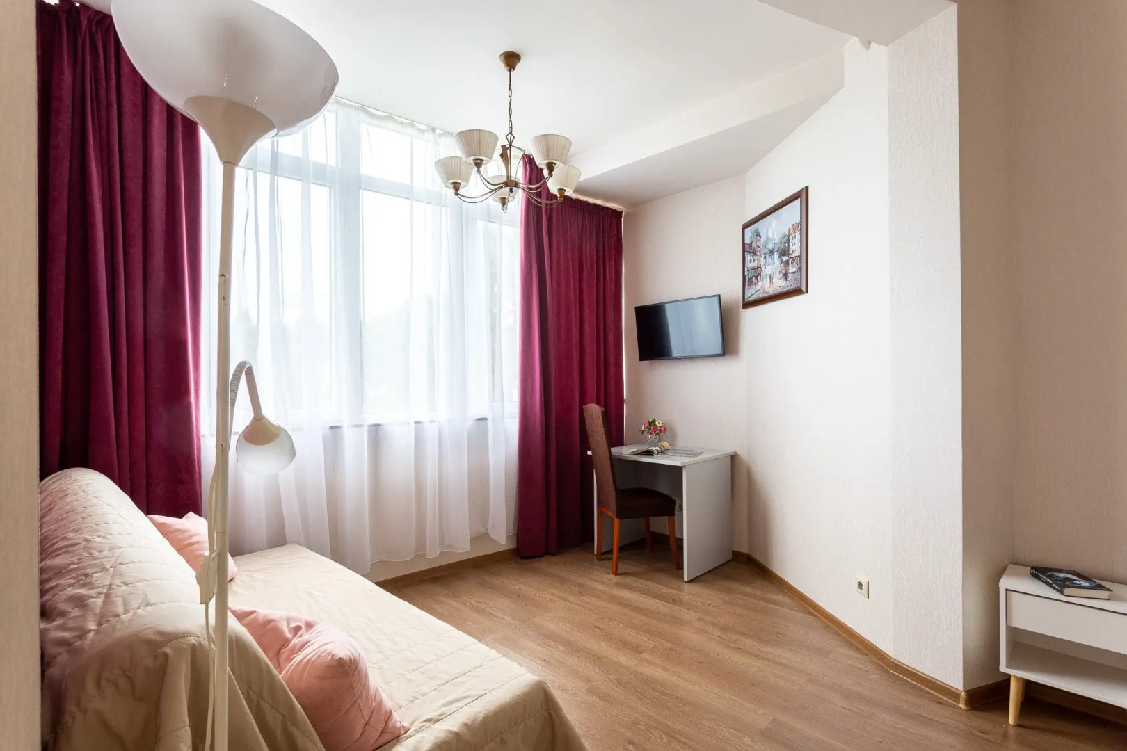 Квартира Просторная  в Центре Сочи на Первомайской Улице