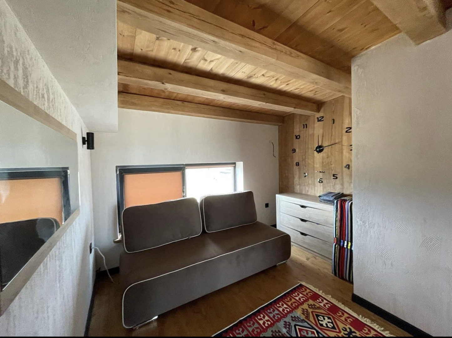 Dom U Morya Guest House