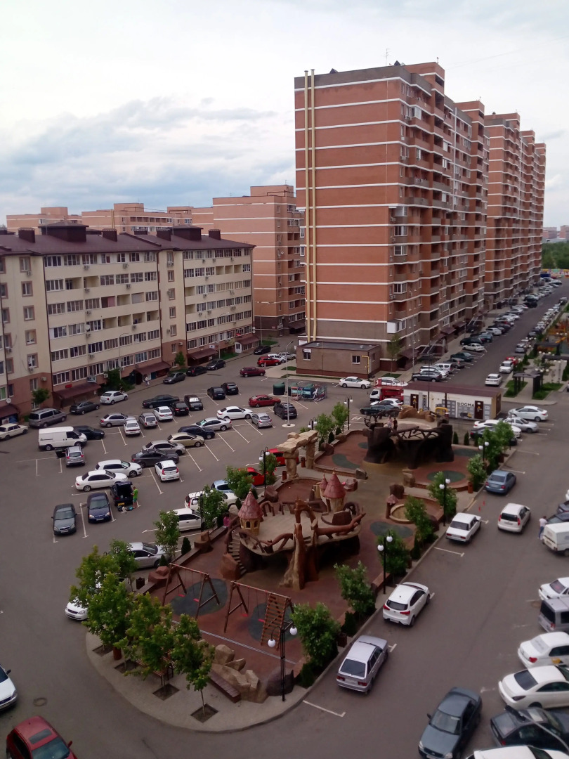 Квартира Уютная студия на Заполярной рядом с микрохирургией глаза, ККБ 2