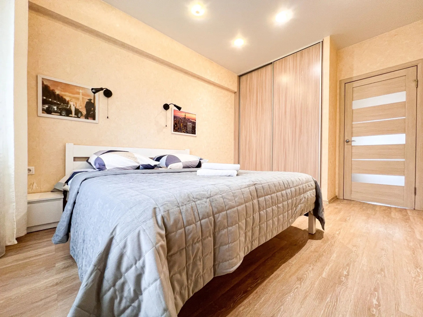 Квартира для 8 человек возле аэропорта