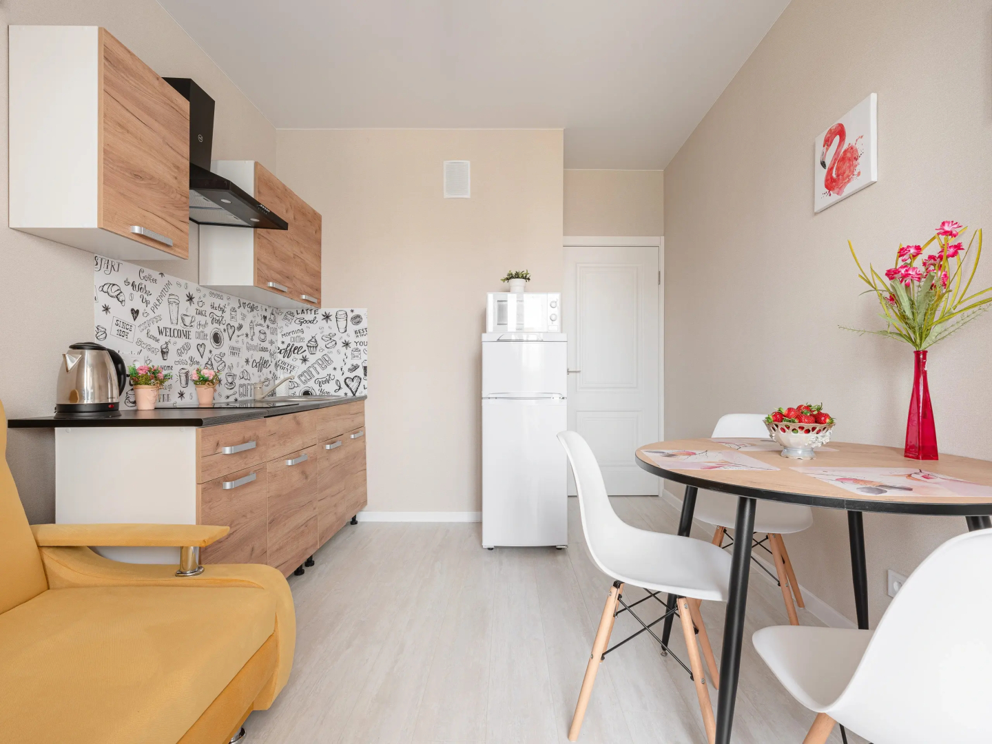 Апартаменты ApartHome Адмиралтейский 3