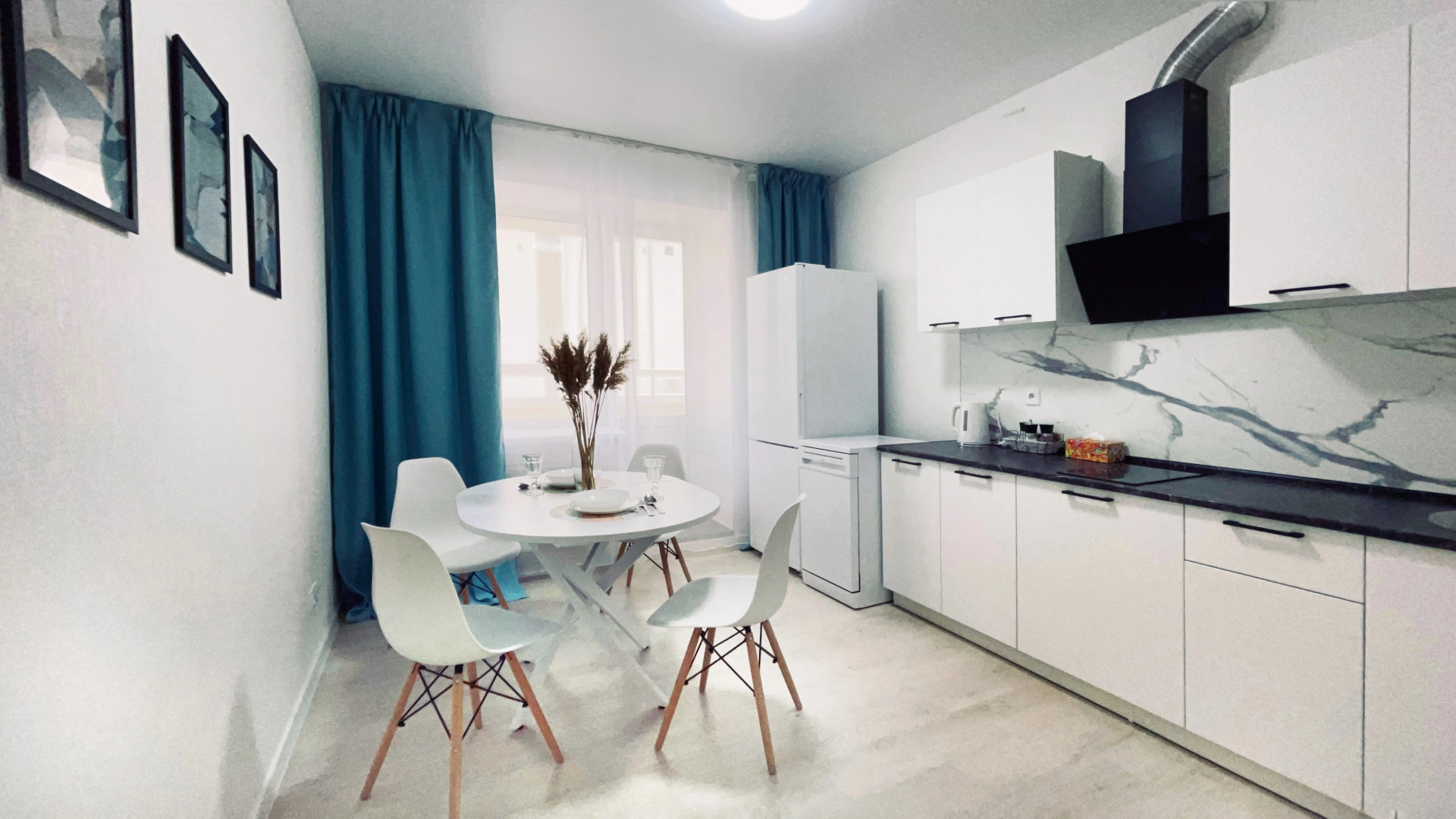 Квартира большая двухкомнатная с домашним кинотеатром