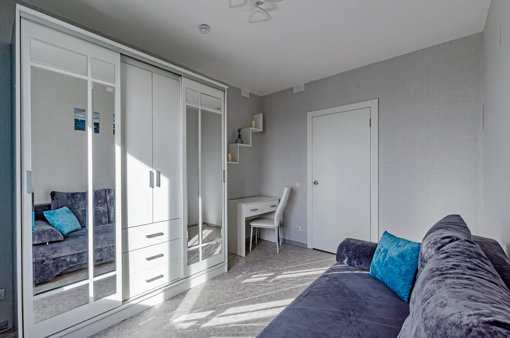 Квартира Уютная квартира в новом современном жилом комплексе