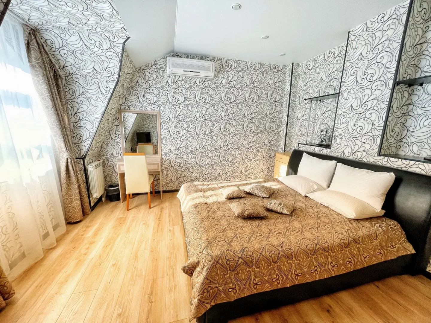 Отель Унисон