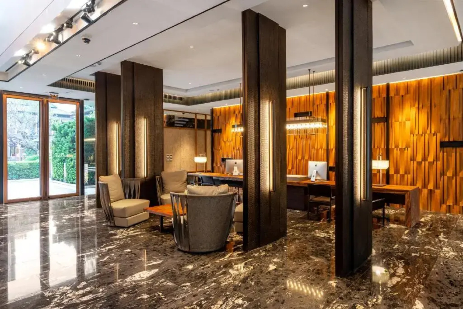 Курортный отель Villa Deva Resort & Hotel Bangkok