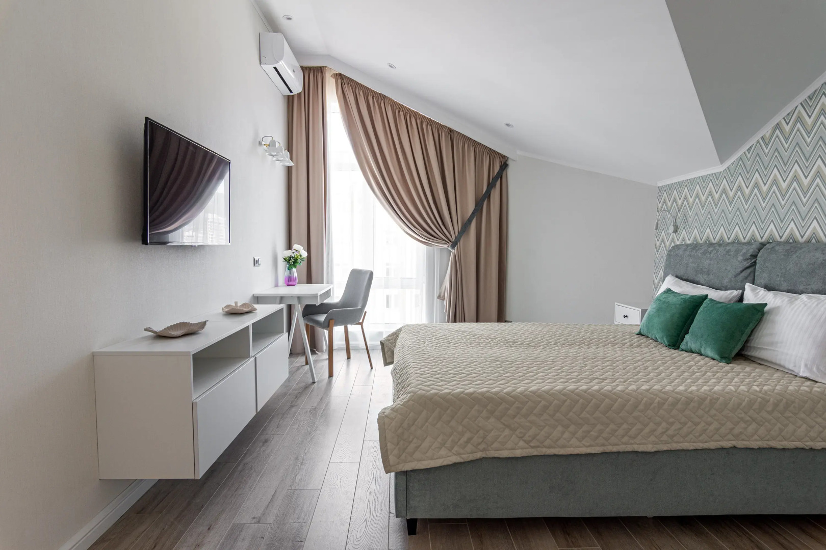 Апартаменты Sunflower