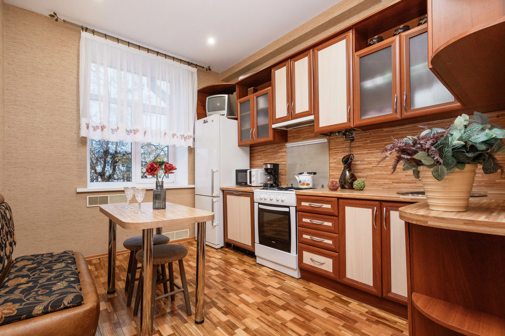 Квартира  Октябрьский проспект 15