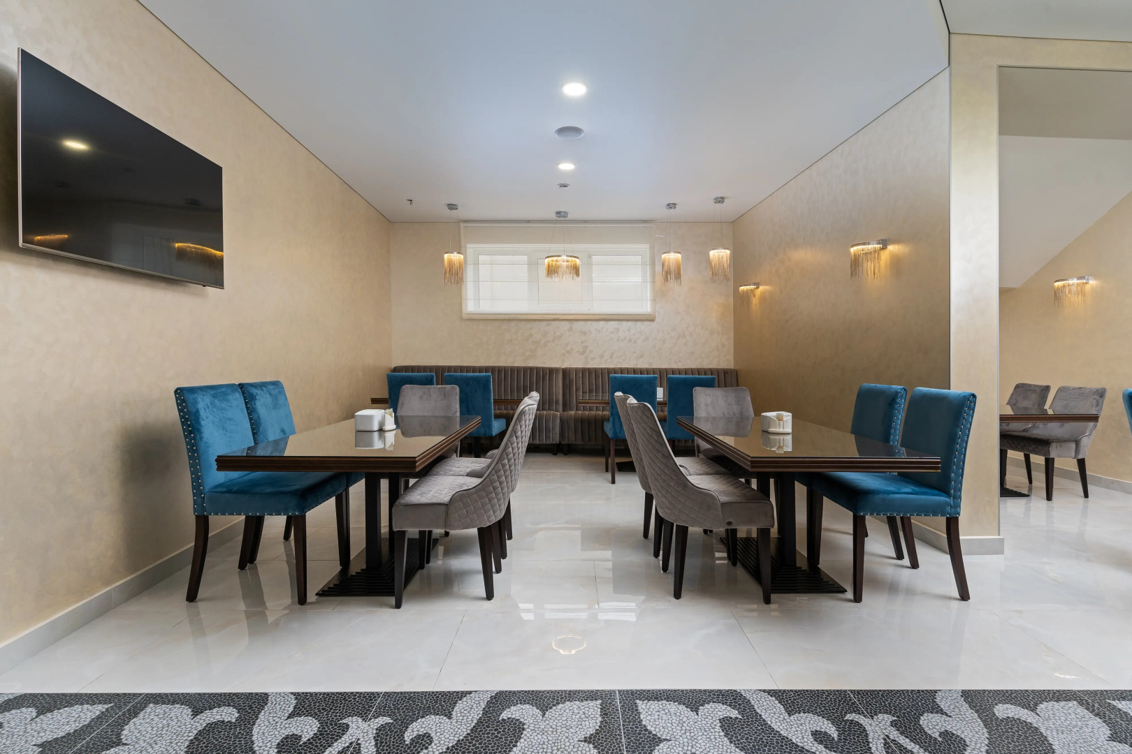 Отель Трианон