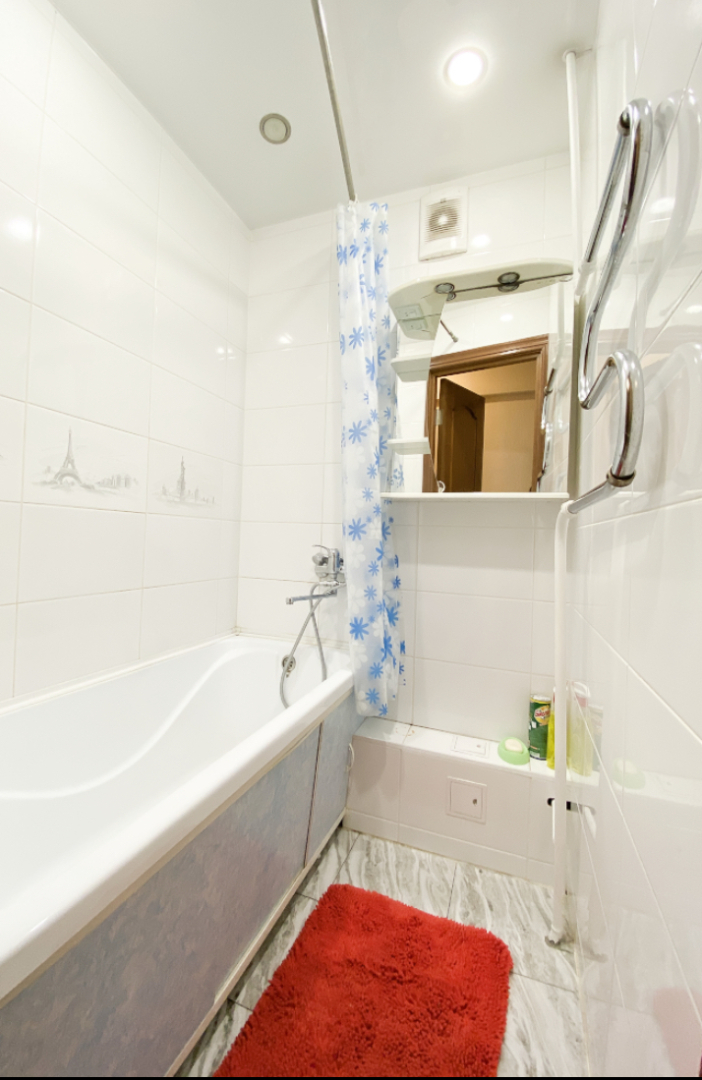 Апартаменты Трехкомнатная возле Иргупса